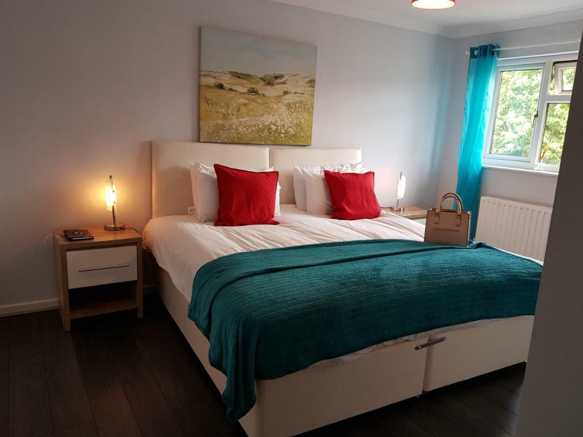 Penllech House: Spacious 3-Bedroom with Free Parking Nottingham Exterior photo
